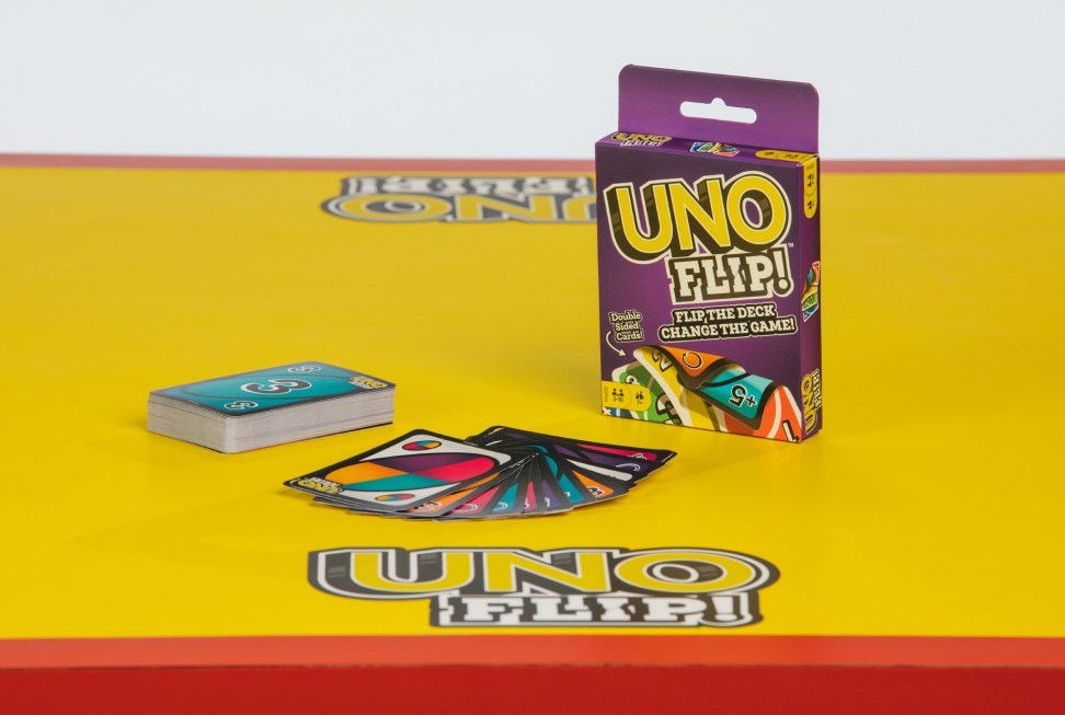 UNO Flip Card Game Rules